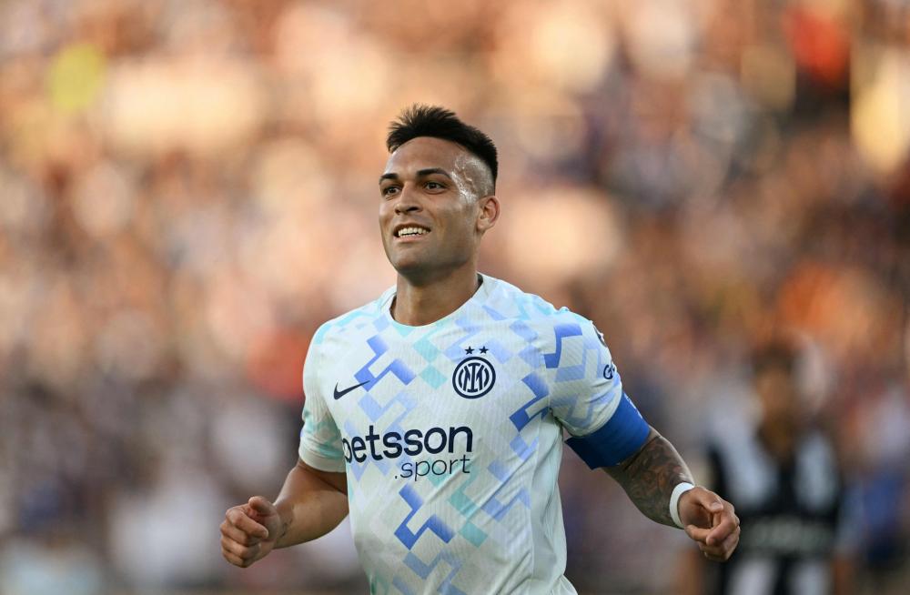 弗洛伦齐谈罗马vs那不勒斯争议判罚：拉赫马尼没有对科内犯规